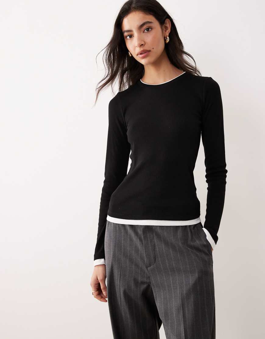 JJXX - Doppellagiges, langärmliges T-Shirt in Schwarz von JJXX