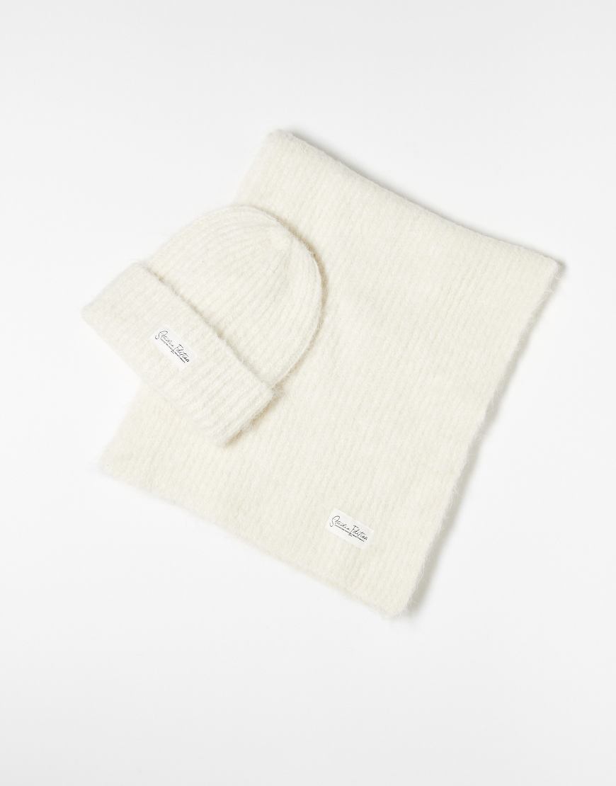 JJXX - Geschenkset aus Schal und Strickmütze in Creme mit Geschenkbox-Weiß von JJXX