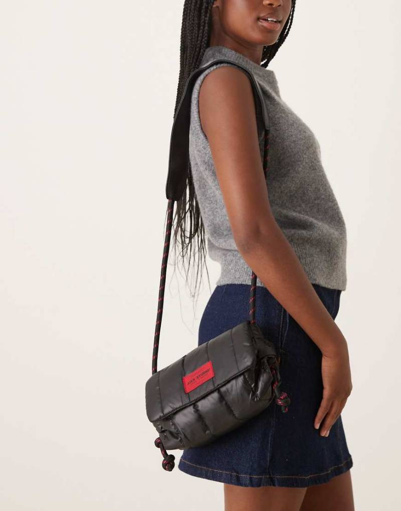 JJXX - Gesteppte, verstellbare Umhängetasche in Schwarz von JJXX