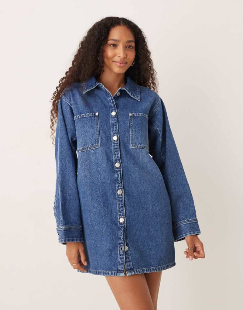 JJXX - Langärmliges Oversize-Jeanskleid in mittelblauer Waschung von JJXX