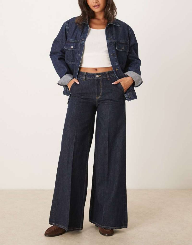 JJXX - Palma - Lockere Jeans in Dunkelblau mit Ziernaht-Marineblau von JJXX
