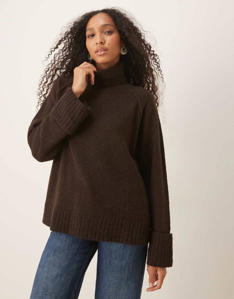 JJXX - Rollkragenpullover in Braun mit Oversize-Ärmeln-Brown von JJXX