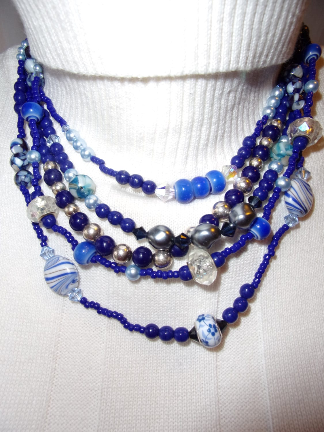 Verkauf; Blaue Gene Halskette Set #131 Verkauf; Blaue Gene Halskette Set #131 von JJsArtworks