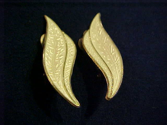 Karl Rasmussen Norwegen Sterling 925 Emaillierten Clip Blatt Ohrringe - Schön Karl Rasmussen Norwegen Sterling 925 Emaillierten Clip Blatt Ohrringe - Schön von JJsGoodBuys