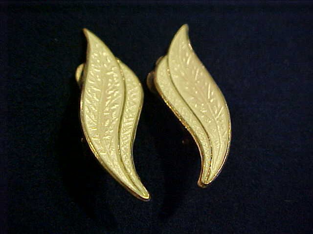 Karl Rasmussen Norwegen Sterling 925 Emaillierten Clip Blatt Ohrringe - Schön Karl Rasmussen Norwegen Sterling 925 Emaillierten Clip Blatt Ohrringe - Schön von JJsGoodBuys