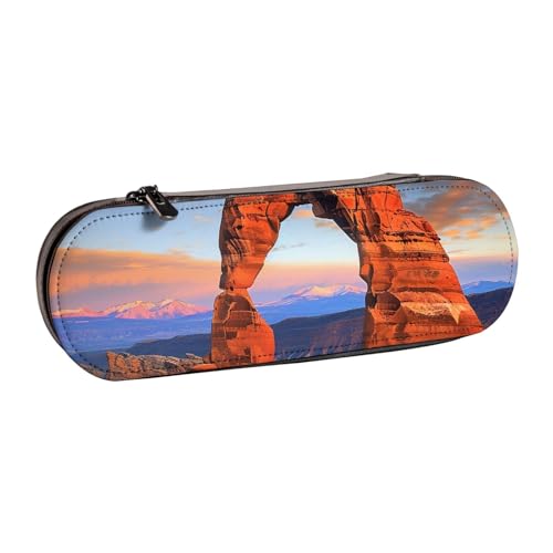 JKSEEPYN Arches National Park bedrucktes Hartschalen-Federmäppchen und Make-up-Tasche, stilvoller Organizer für Schule, Büro und Reisen, Schwarz , Einheitsgröße, Schulranzen von JKSEEPYN