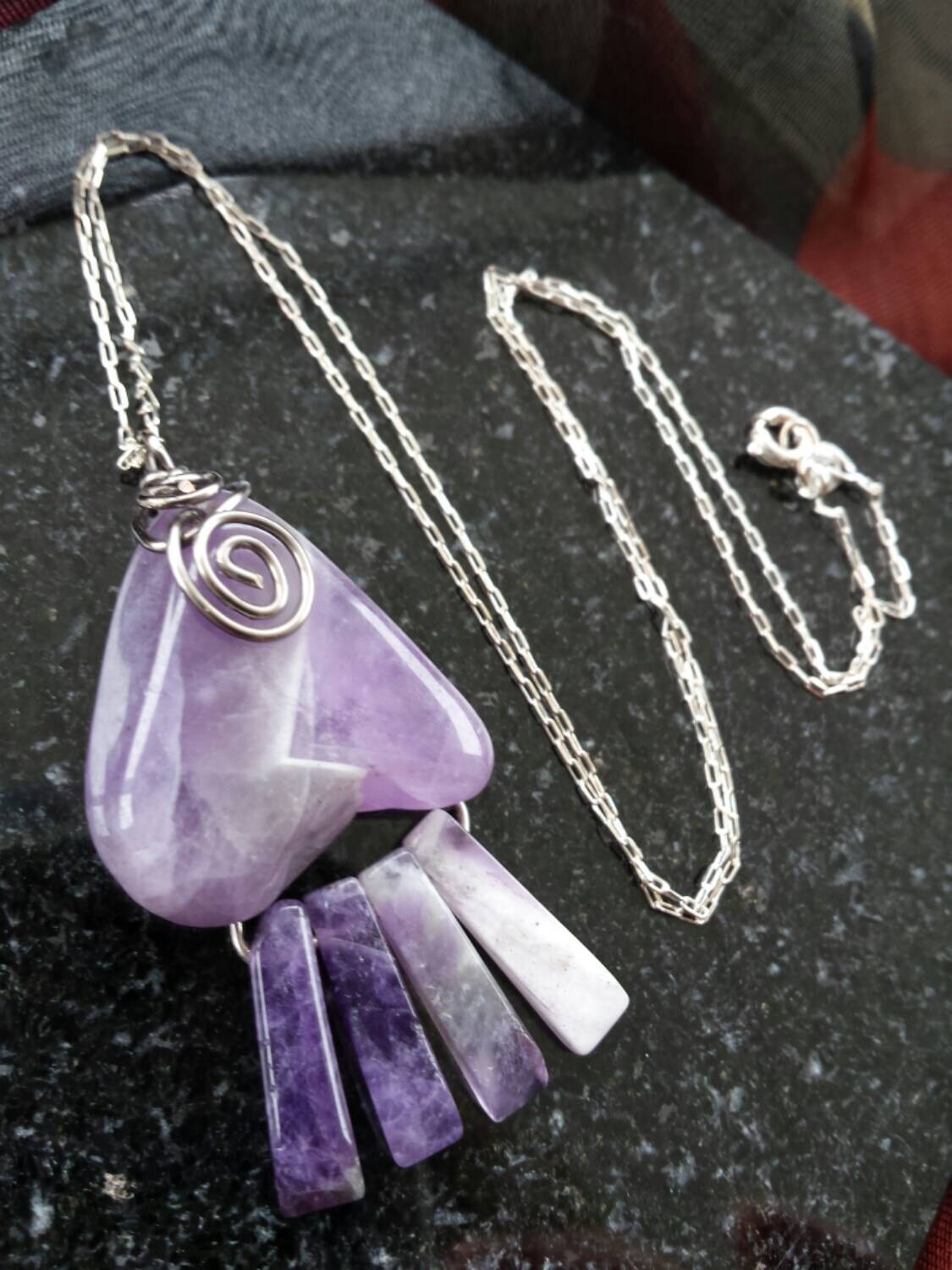 Wire Wrapped Amethyst Stein Halskette Wire Wrapped Amethyst Stein Halskette von JKibbs