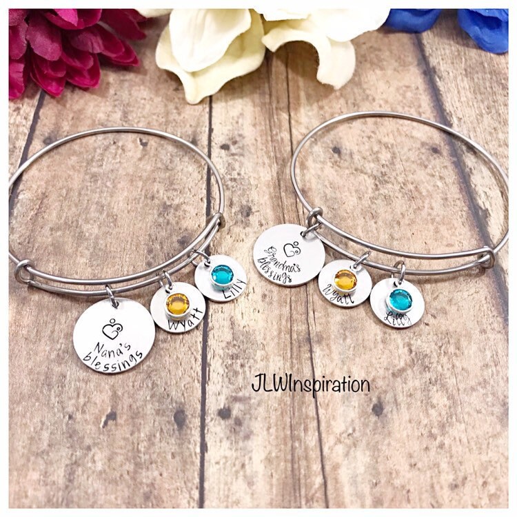 Personalisierter Segens-Armreif Handgestempelter Name & Geburtsstein von JLWInspiration