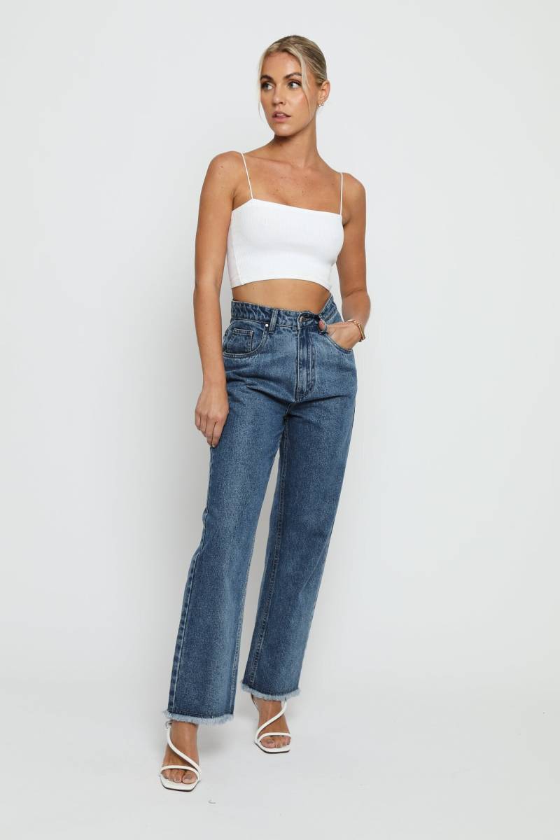 Ausgefransen Saum Gerades Bein Jeans Mid Stone Blue Denim, Mit Hoher Taille Ausgefransen Saum Gerades Bein Jeans Mid Stone Blue Denim, Mit Hoher Taille von JMOJOBoutique