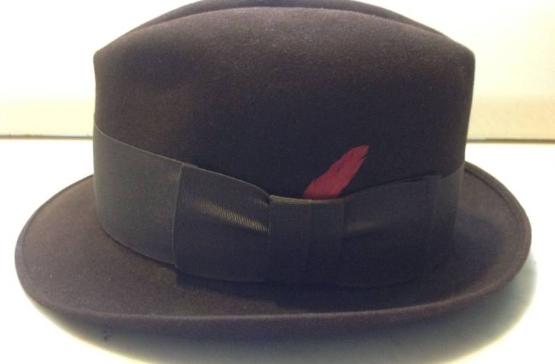 Vintage Brauner Fedora - Größe 7 Gimbels Of Philadelphia Antik Hüte Antike Mode Vintage Brauner Fedora - Größe 7 Gimbels Of Philadelphia Antik Hüte Antike Mode von JMSquaredVintage