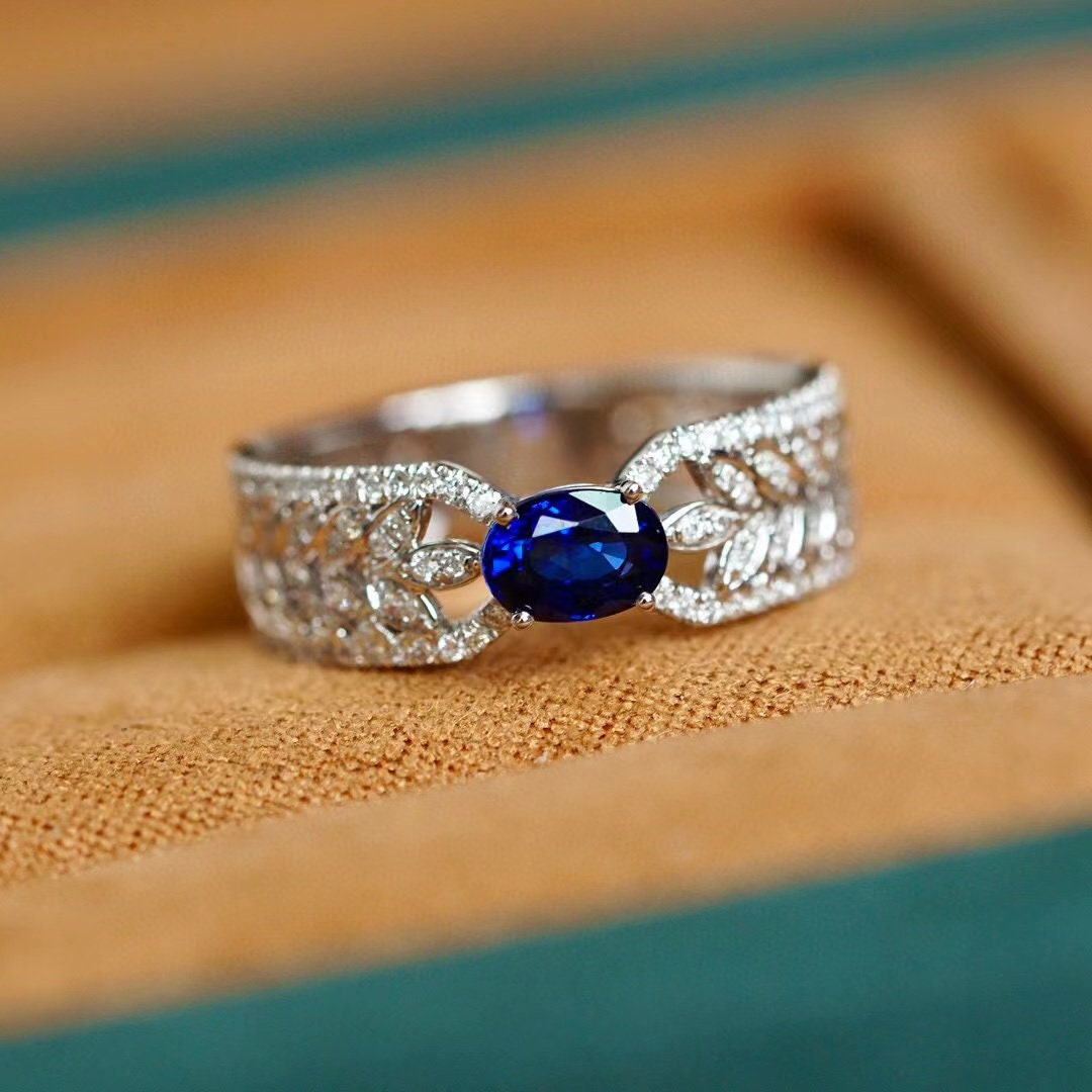 Diamondnatrual Blauer Saphir Ring Aus 750Er Gold | Ovaler Geschenk Zum Muttertag Jahrestag Ehering Diamondnatrual Blauer Saphir Ring Aus 750Er Gold | Ovaler Geschenk Zum Muttertag Jahrestag Ehering von JMgemsDesign