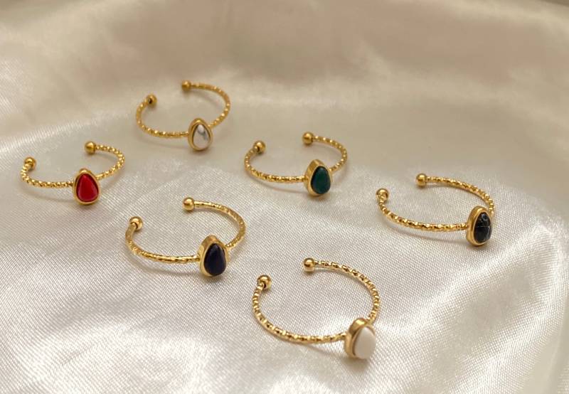 14K Gold Edelstahl Ring Zierliche Vergoldete Goldringe Träne Tropfen Perlenring Stapelbare Ringe Goldschmuck Weihnachtsgeschenk von JOASAccessories