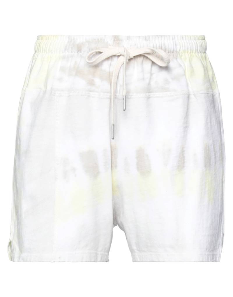 JOHN ELLIOTT Shorts & Bermudashorts Damen Weiß von JOHN ELLIOTT