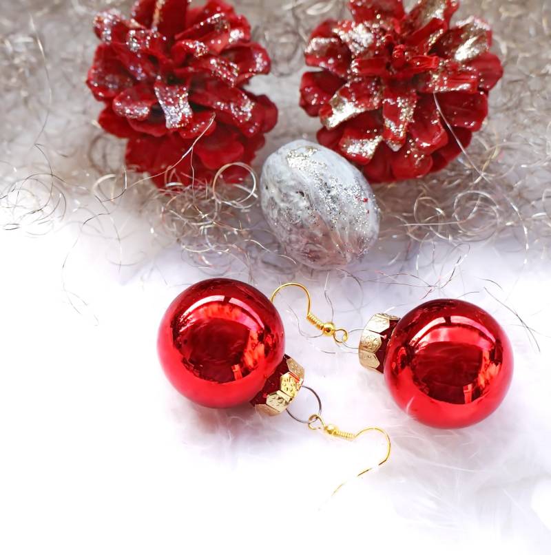 Weihnachts Ohrringe, 2 cm Kugelohrringe, Rot, Hochglanz, Glas, 1 Paar, Partyschmuck , Mini Christbaumkugeln, Silikonstopper, Weihnachtsfeier Weihnachts Ohrringe, 2 cm Kugelohrringe, Rot, Hochglanz, Glas, 1 Paar, Partyschmuck , Mini Christbaumkugeln, Silikonstopper, Weihnachtsfeier von JOJAsARTandMORE