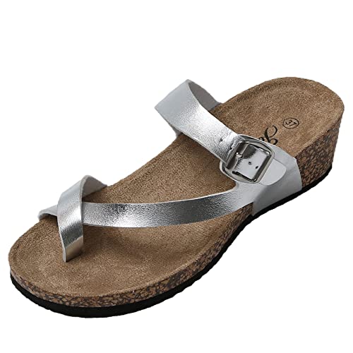 JOMIX Sommer Sandaletten Damen Leder Zehentrenner Schnalle Zehenring Keilabsatz Sandalen Bequeme Weiche Kork Fußbett (01 Silver, 38 EU) von JOMIX