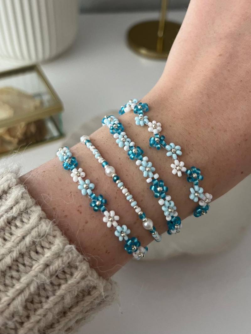 Selfmade Perlen Blumen Armband Set Selfmade Perlen Blumen Armband Set von JOPEARLDE