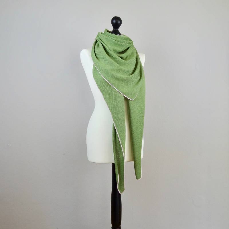 Dreieckstuch Aus Feinster Merinowolle/Schal Stola von JOSEPHknitwear
