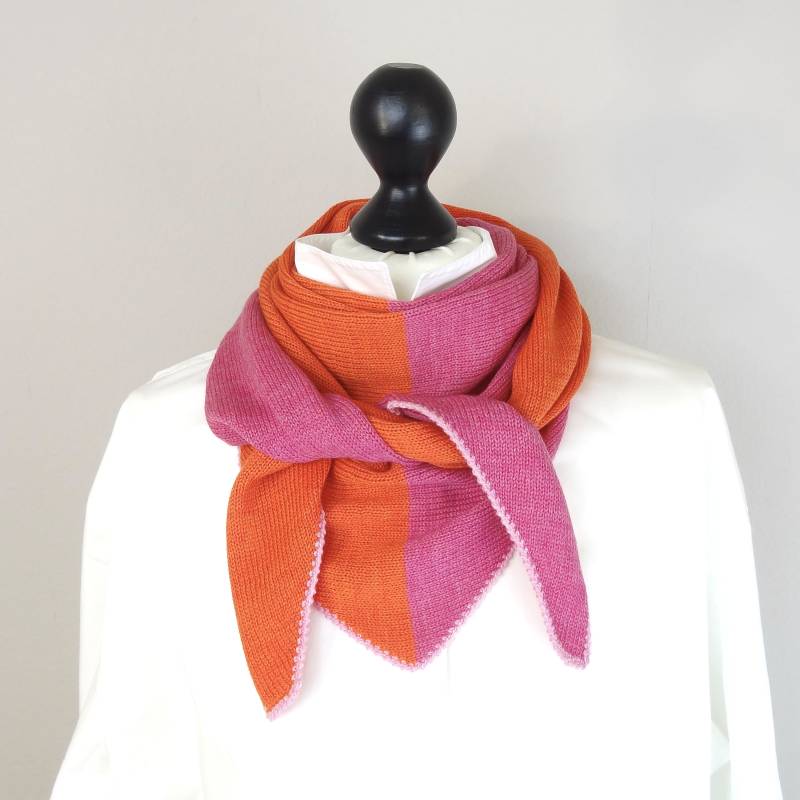 Halstuch Aus Feinster Merinowolle/Kleiner Schal Tuch von JOSEPHknitwear