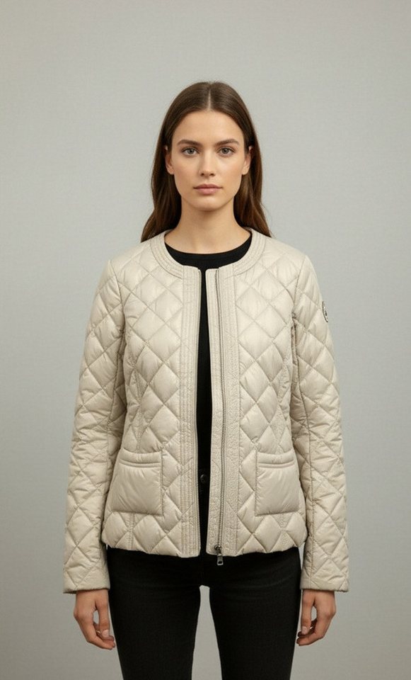 JOTT Daunenjacke Fara Satiniertes, gestepptes und wasserabweisendes Material von JOTT