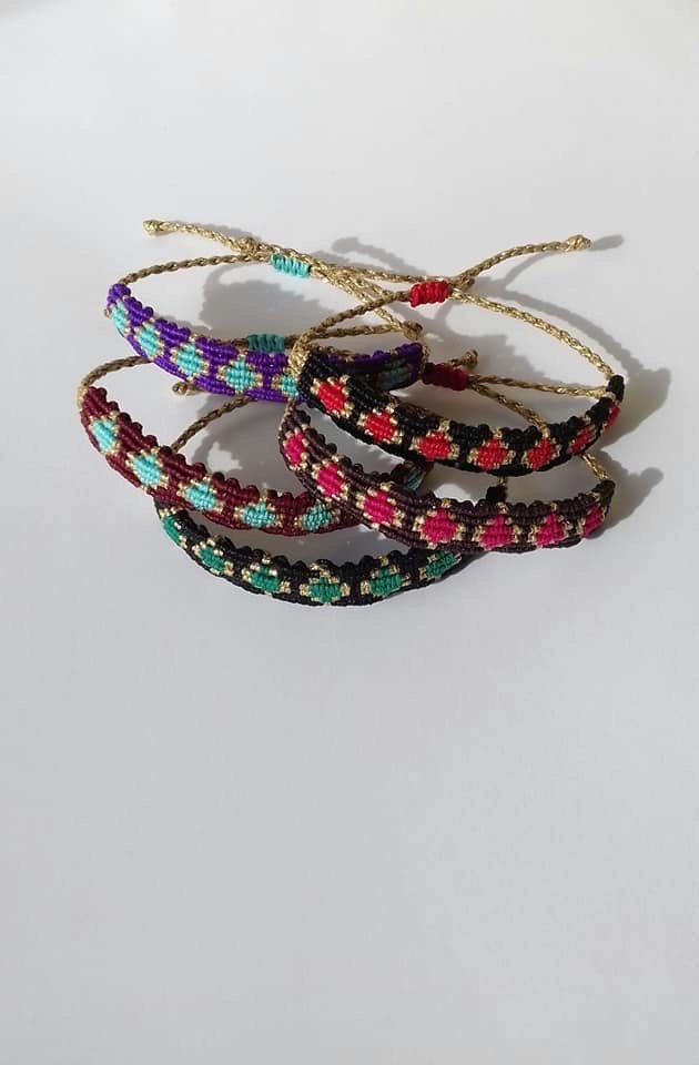 Makramee Kreuz Armbänder, Makramee Manschette, Makramee Armband, Kreuz Armband, Handgefertigtes Armband, Freundschaftsarmband, Boho Style, Armband Makramee Kreuz Armbänder, Makramee Manschette, Makramee Armband, Kreuz Armband, Handgefertigtes Armband, Freundschaftsarmband, Boho Style, Armband von JOYbyAndrianna