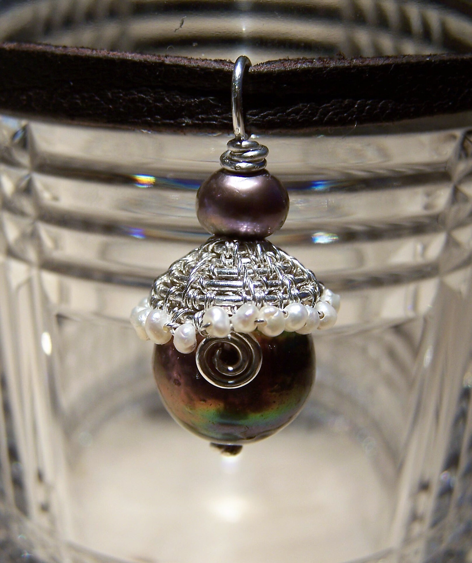 Barock Perle Lederhalsband Barock Perle Lederhalsband von JPGemJewels