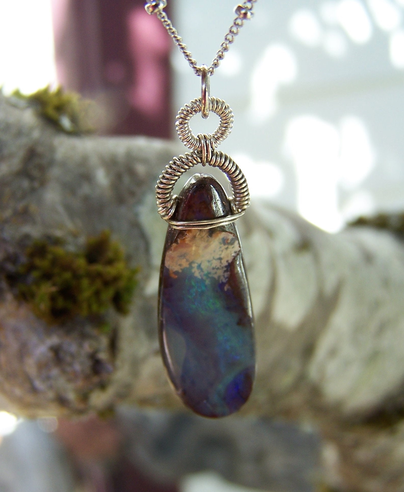Boulder Opal Sterling Silber Wickelkette. Roher Anhänger Boulder Opal Sterling Silber Wickelkette. Roher Anhänger von JPGemJewels