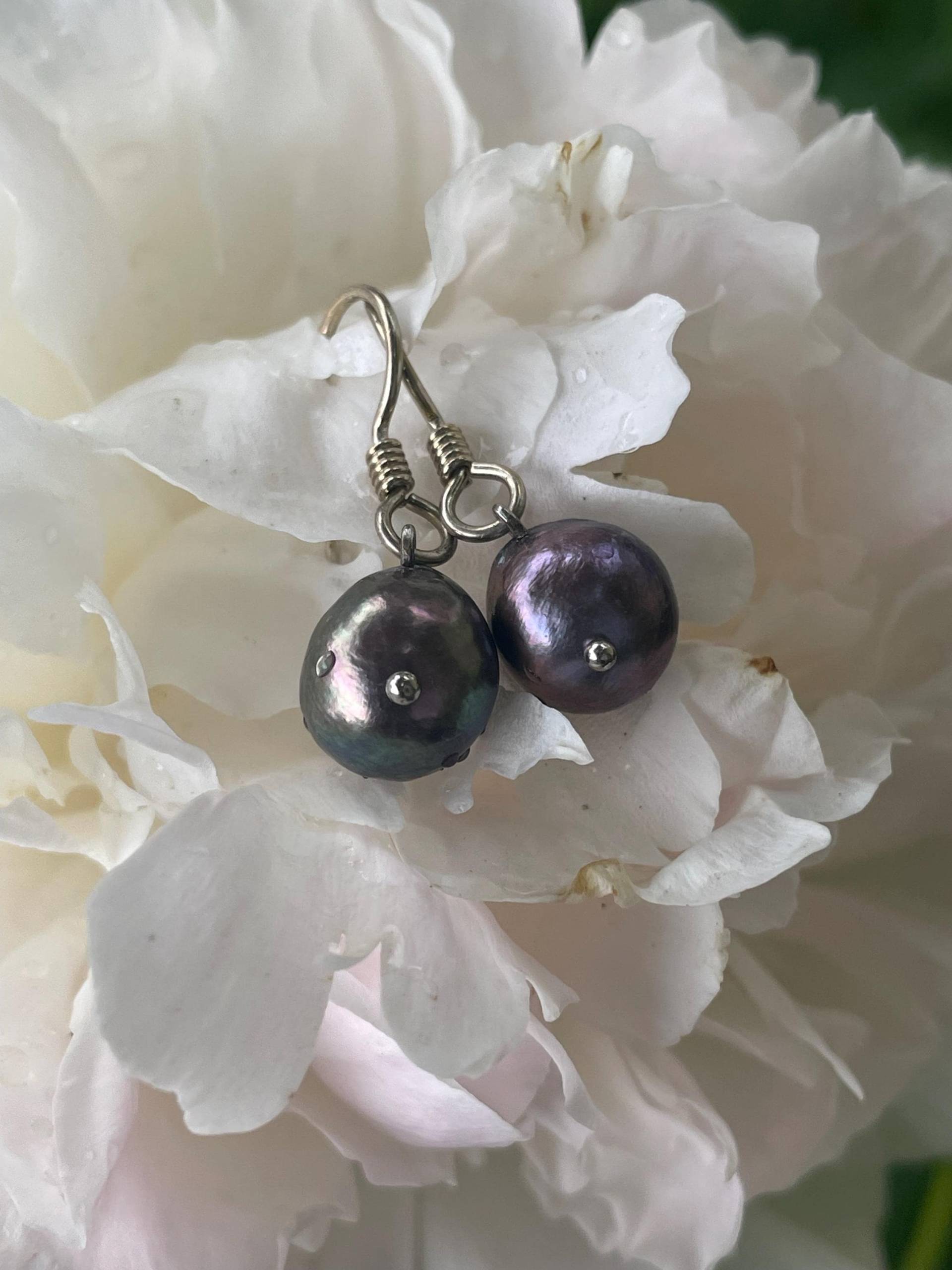 Süßwasser Peacock Pearl, Sterling Silber Haken Stil Ohrringe von JPGemJewels