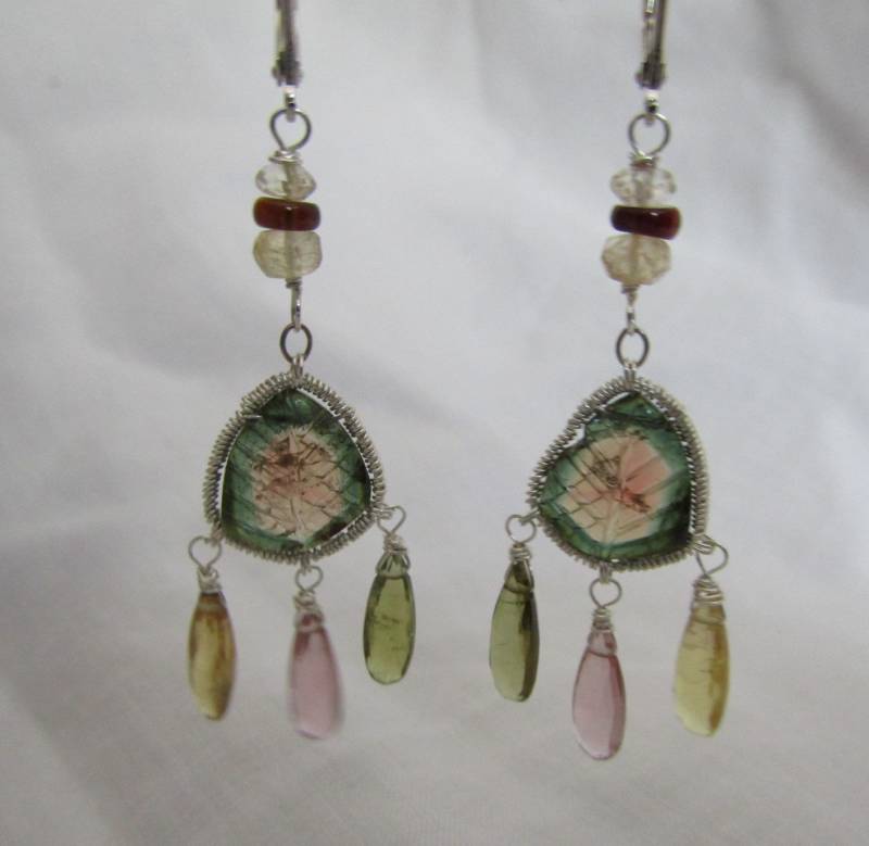 Wassermelonen-Turmalin Chandelier, Sterling Silber Coil Wrap, Brisuren von JPGemJewels