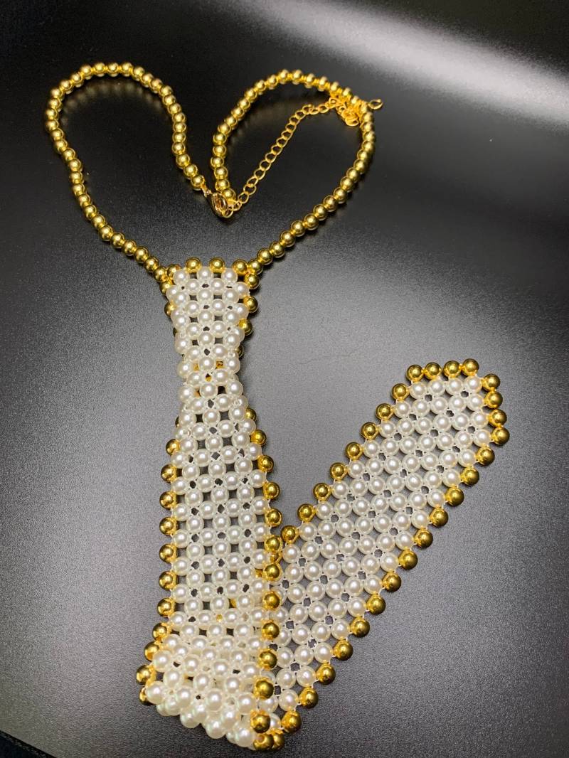 Creme Und Gold Perle Krawatte Creme Und Gold Perle Krawatte von JPSJDESIGNS