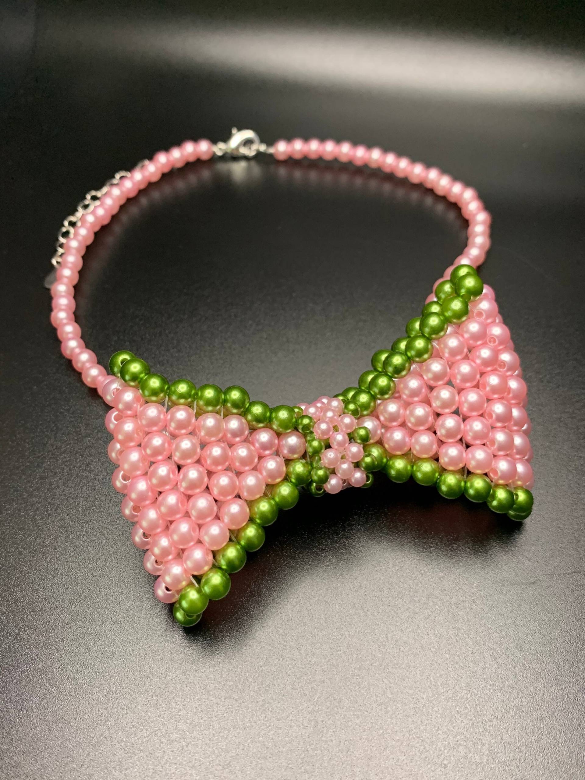 Rosa Und Grüne Perle Fliege Rosa Und Grüne Perle Fliege von JPSJDESIGNS