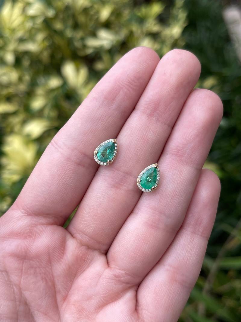 1.87Tcw Tropfen Birne Smaragd & Diamant Pave Halo Ohrringe 14K, Ohrringe, 10x7 Ohrstecker Gelbgold Echter von JRColombianEmeralds