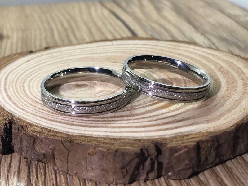 Hers & Handgefertigte Ringe, Paarringe Set, Titanringe Jubiläumsringe von JRingStudio