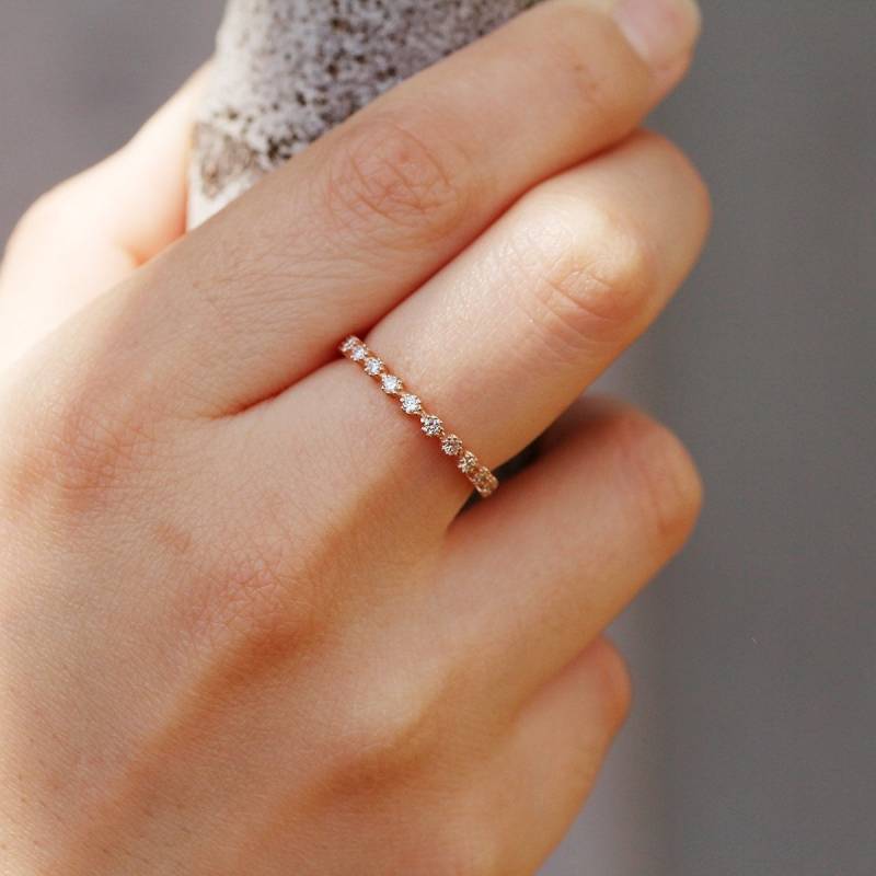 Diamantring, Halbe Eternity 14K Solid Gold Prong Set 0.26 Ctw Diamant Band, Ehering, Diamant-Verlobungsring von JSVConcepts