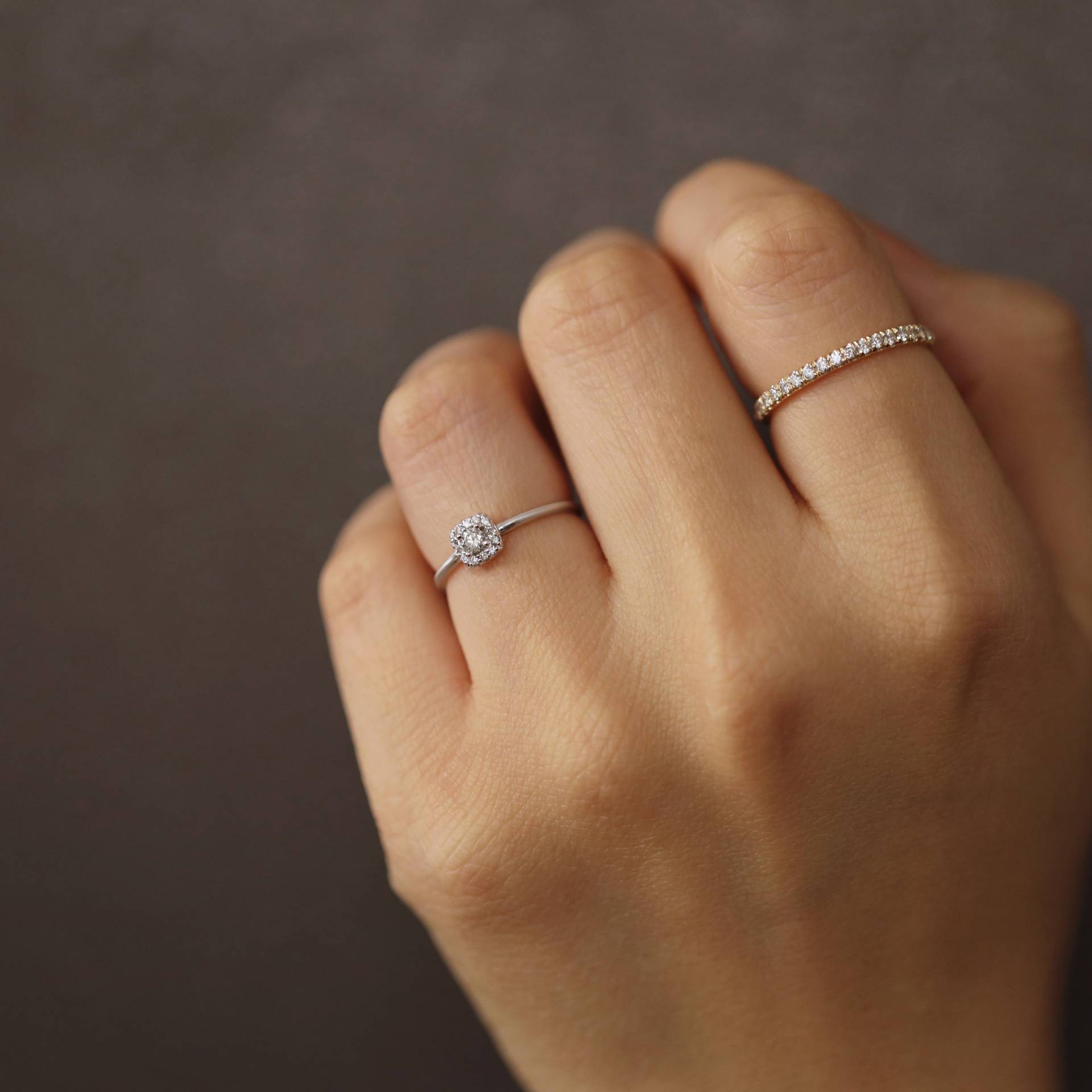 Kissenform Halo Ring, Diamant Ehering, Hochzeitsband, Diamantring, Diamant-Verlobungsring von JSVConcepts