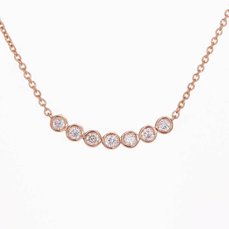 Labor Gewachsene Diamant-Cluster-Halskette, 7 Lünette Echte Diamant-Halskette, Gebogene Natürliche Diamant-Minimalist-Halskette von JSVConcepts