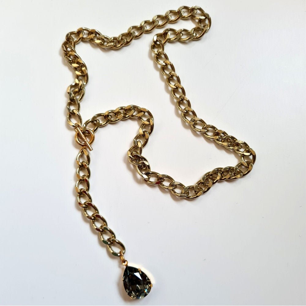 Ausgefallene Preciosa Black Crystal & Gold Statement Halskette - Neu Ausgefallene Preciosa Black Crystal & Gold Statement Halskette - Neu von JSinclairJewellery