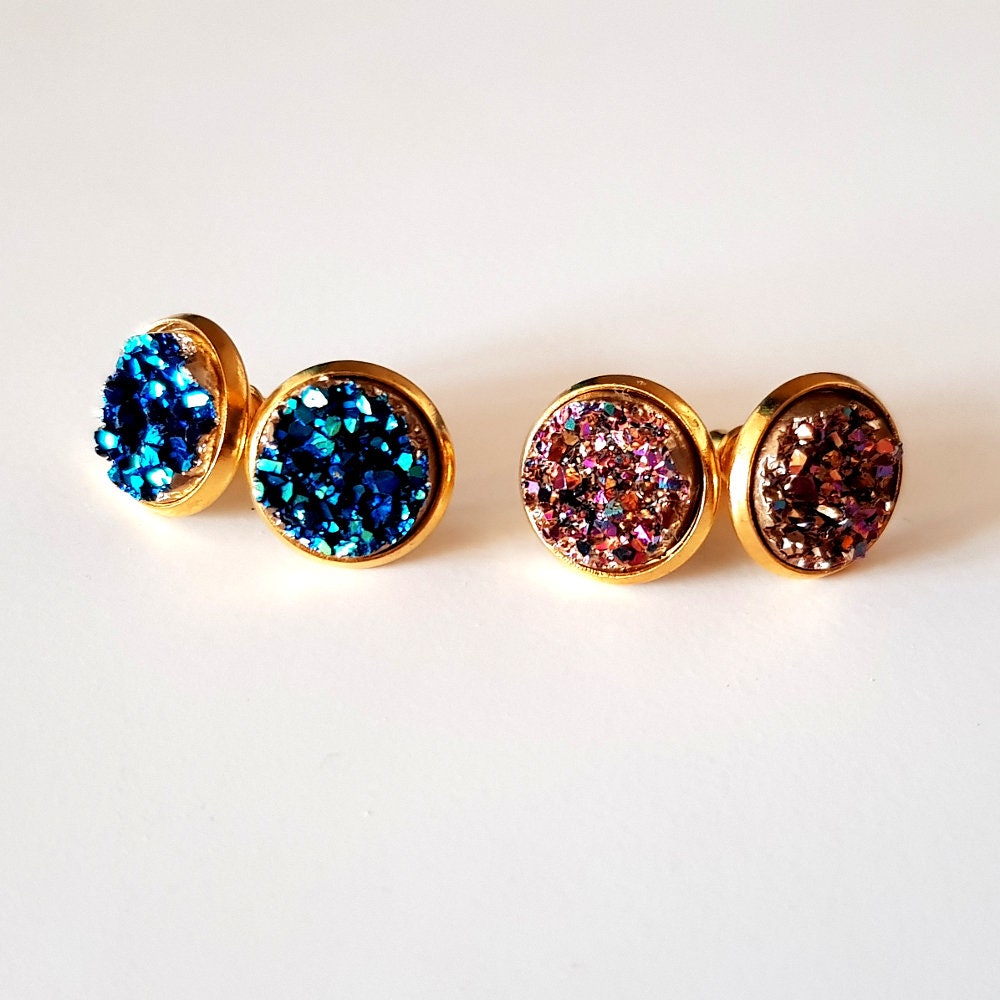 Cosmic Druzy Crystal Gold Plättchen Ohrstecker - Farbe Wählen Cosmic Druzy Crystal Gold Plättchen Ohrstecker - Farbe Wählen von JSinclairJewellery
