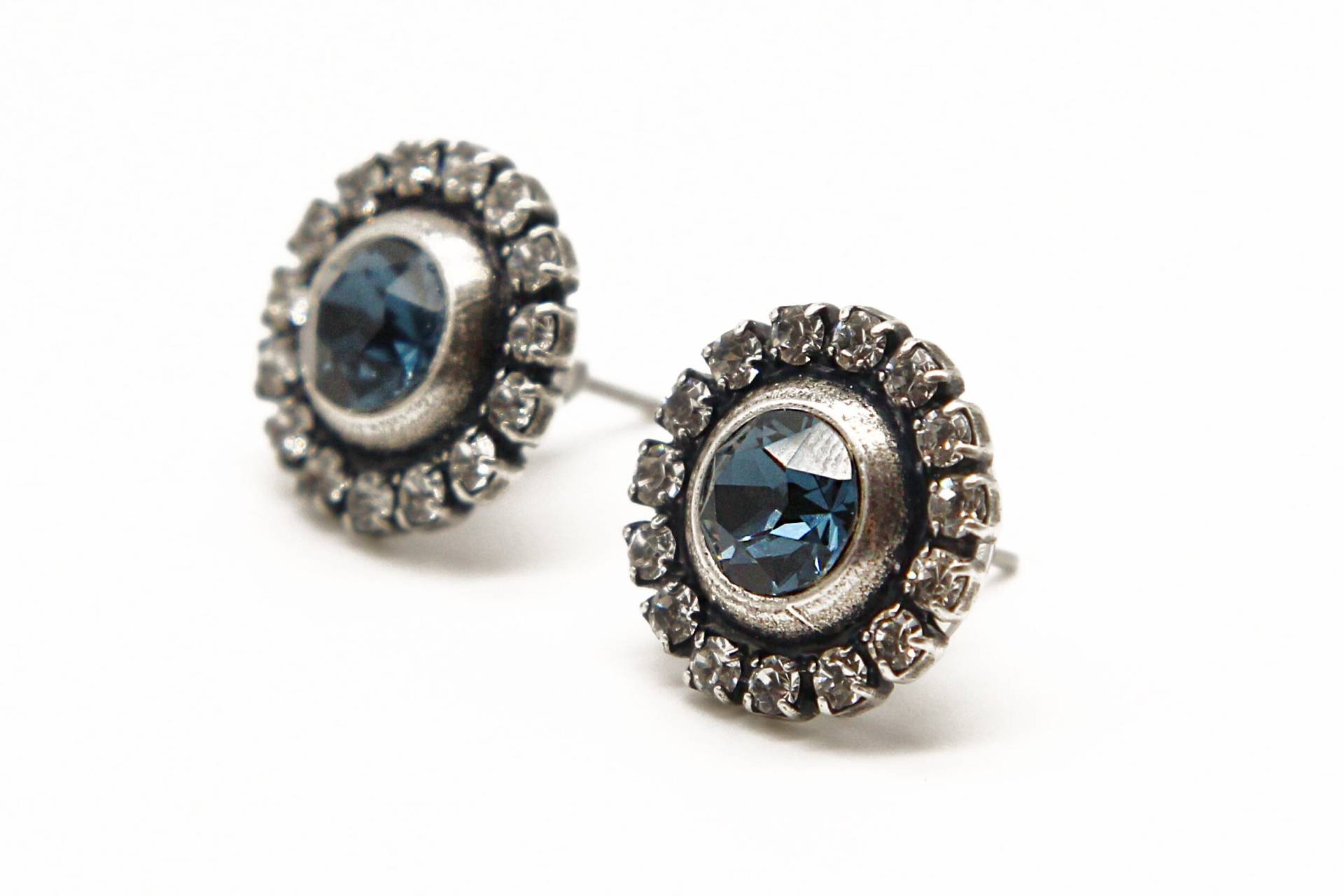 Montana Saphir Ohrstecker-Swarovski Crystal Halo Pave Ohrstecker-Blaue Ohrringe-Saphir Schmuck von JSjewelryBoutique