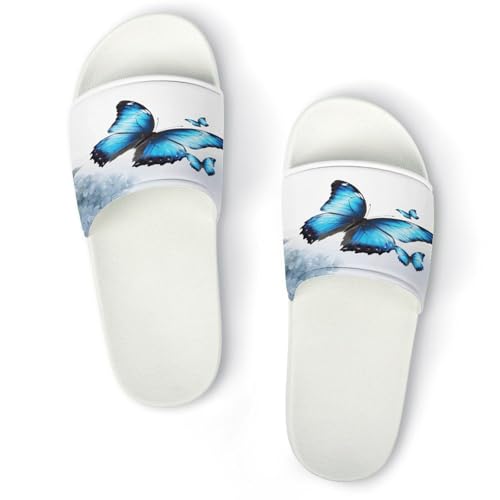 JTREWBV Sommerhausschuhe für Damen und Herren, blau, Schmetterlings-Druck, PVC, Hausschuhe, Duschschuhe, Bad-Sandalen, rutschfest, leicht zu reinigen, Weißer Stil, 44 EU JTREWBV Sommerhausschuhe für Damen und Herren, blau, Schmetterlings-Druck, PVC, Hausschuhe, Duschschuhe, Bad-Sandalen, rutschfest, leicht zu reinigen, Weißer Stil, 44 EU von JTREWBV
