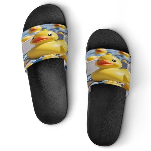 JTREWBV Sommerhausschuhe für Damen und Herren, niedlicher gelber Gummi-Enten-Druck, PVC, Hausschuhe, Duschschuhe, Badezimmer, Sandalen, rutschfest, leicht zu reinigen, Schwarzer Stil, 44 EU JTREWBV Sommerhausschuhe für Damen und Herren, niedlicher gelber Gummi-Enten-Druck, PVC, Hausschuhe, Duschschuhe, Badezimmer, Sandalen, rutschfest, leicht zu reinigen, Schwarzer Stil, 44 EU von JTREWBV