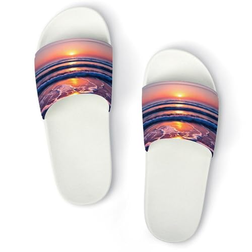 JTREWBV Sommerhausschuhe für Damen und Herren, schöner Sonnenaufgang-Druck, PVC, Hausschuhe, Duschschuhe, Bad-Sandalen, rutschfest, leicht zu reinigen, Weißer Stil, 11.5 UK Men/ 9 UK Women Wide JTREWBV Sommerhausschuhe für Damen und Herren, schöner Sonnenaufgang-Druck, PVC, Hausschuhe, Duschschuhe, Bad-Sandalen, rutschfest, leicht zu reinigen, Weißer Stil, 11.5 UK Men/ 9 UK Women Wide von JTREWBV