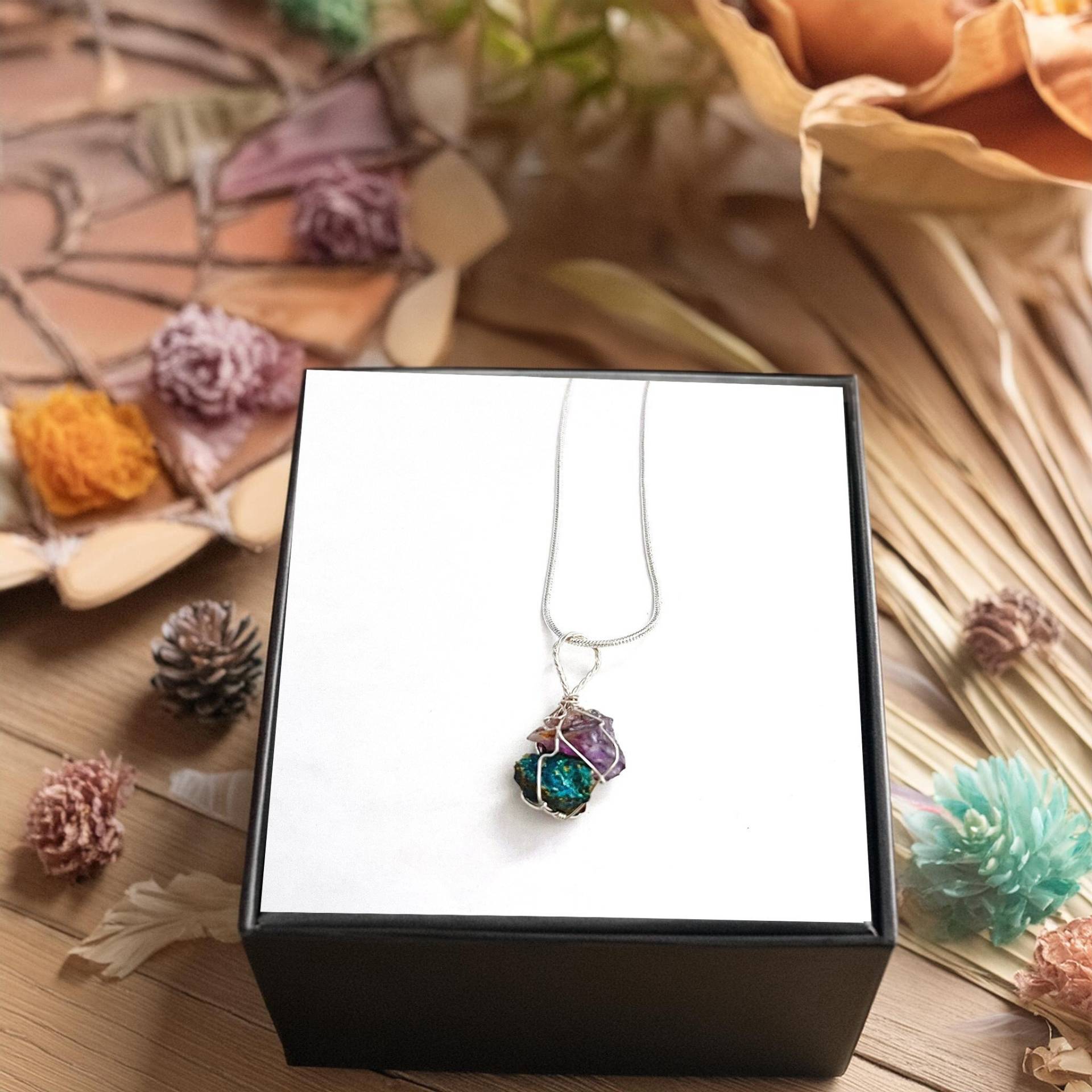 Echte Amethyst Kristall Und Pfau Erzkristalle Heilsteinkette Gestapelt Schutzhalskette An 925 Silberkette - Balance Halskette Zierlich Echte Amethyst Kristall Und Pfau Erzkristalle Heilsteinkette Gestapelt Schutzhalskette An 925 Silberkette - Balance Halskette Zierlich von JTrockandlotus