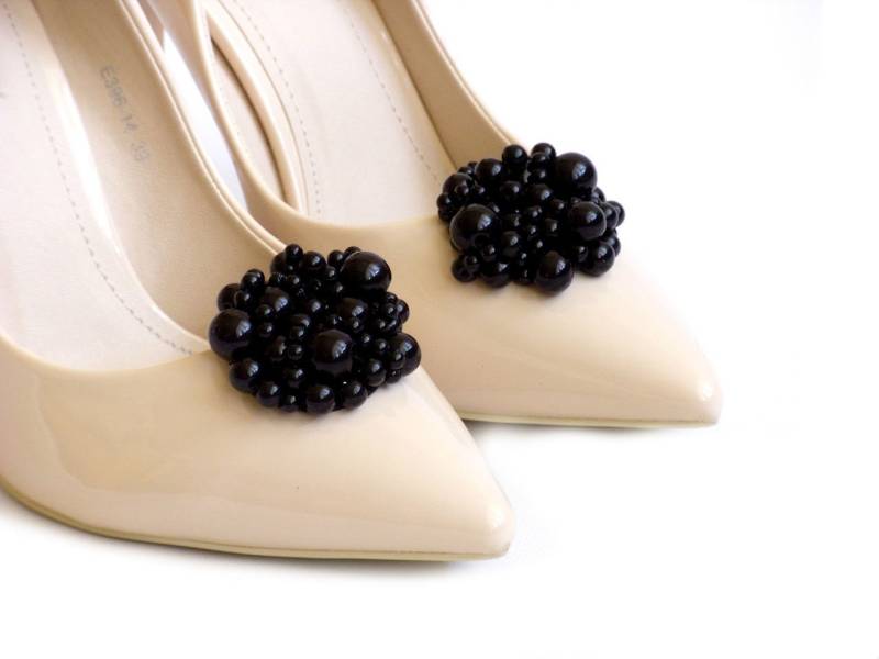 Judaeve - Schuhclips Mit Schwarzen Perlen Judaeve - Schuhclips Mit Schwarzen Perlen von JUDAEVE