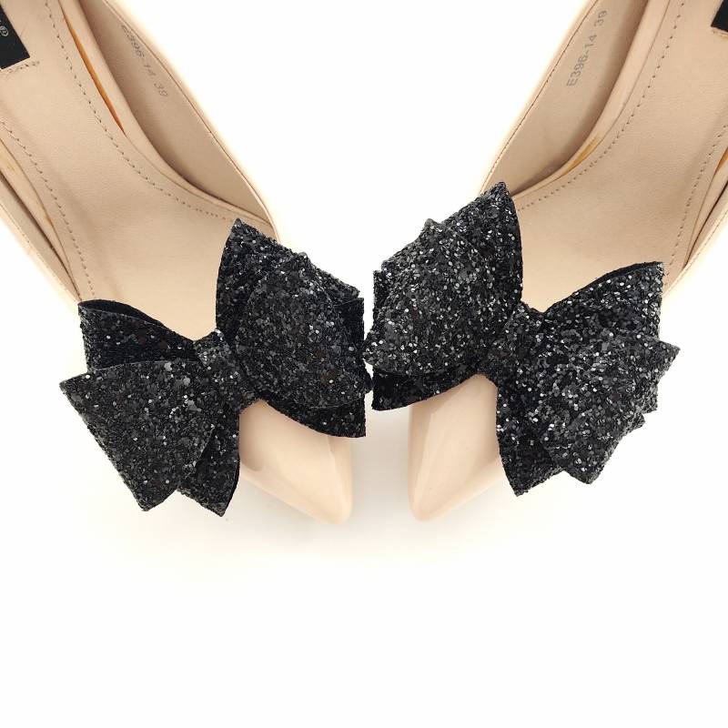 Schwarze Glitzer-Schuhclips, Schuhdekorationen, Schleifen, Judaeve Schwarze Glitzer-Schuhclips, Schuhdekorationen, Schleifen, Judaeve von JUDAEVE
