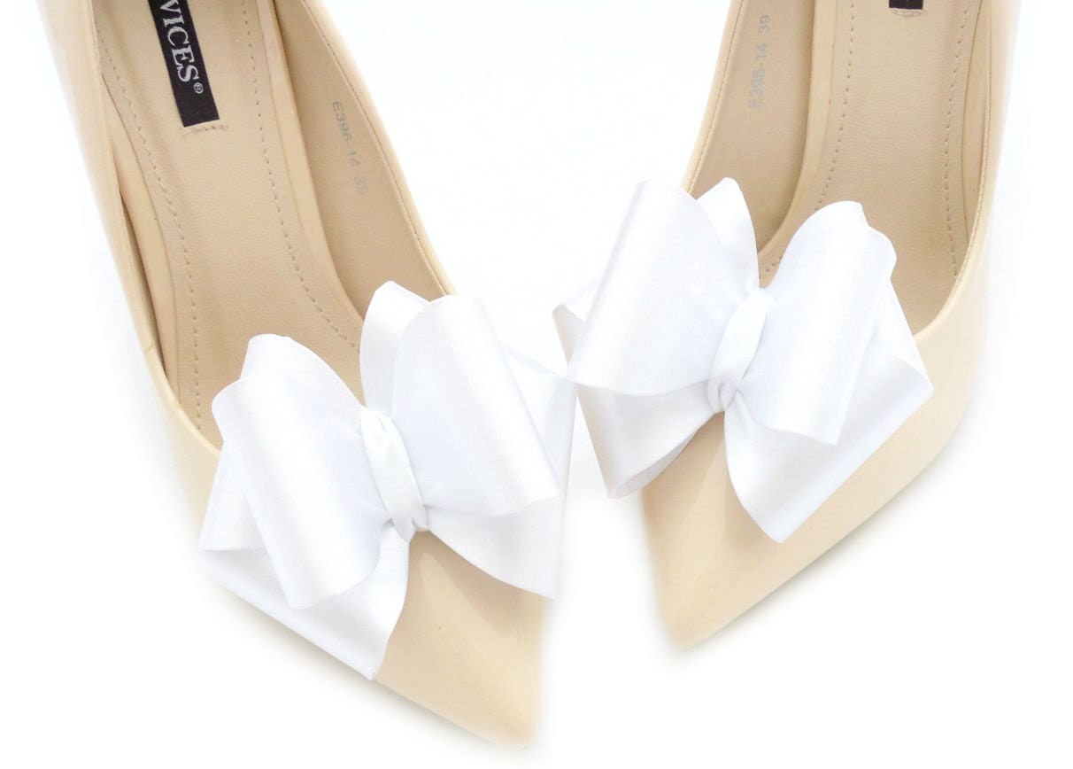 Weiße Satinschleifen Schuhclips, Hochzeitsschuhdekorationen, Schleifen Für Die Braut Judaeve High Heel Clips Weiße Satinschleifen Schuhclips, Hochzeitsschuhdekorationen, Schleifen Für Die Braut Judaeve High Heel Clips von JUDAEVE