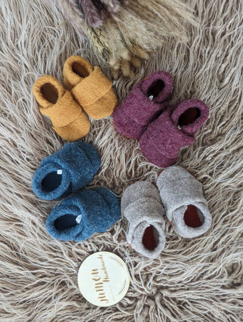 Handgemachte Walkschuhe/Hausschuhe/Puschen Handgemachte Walkschuhe/Hausschuhe/Puschen von JUFILOUHandmade