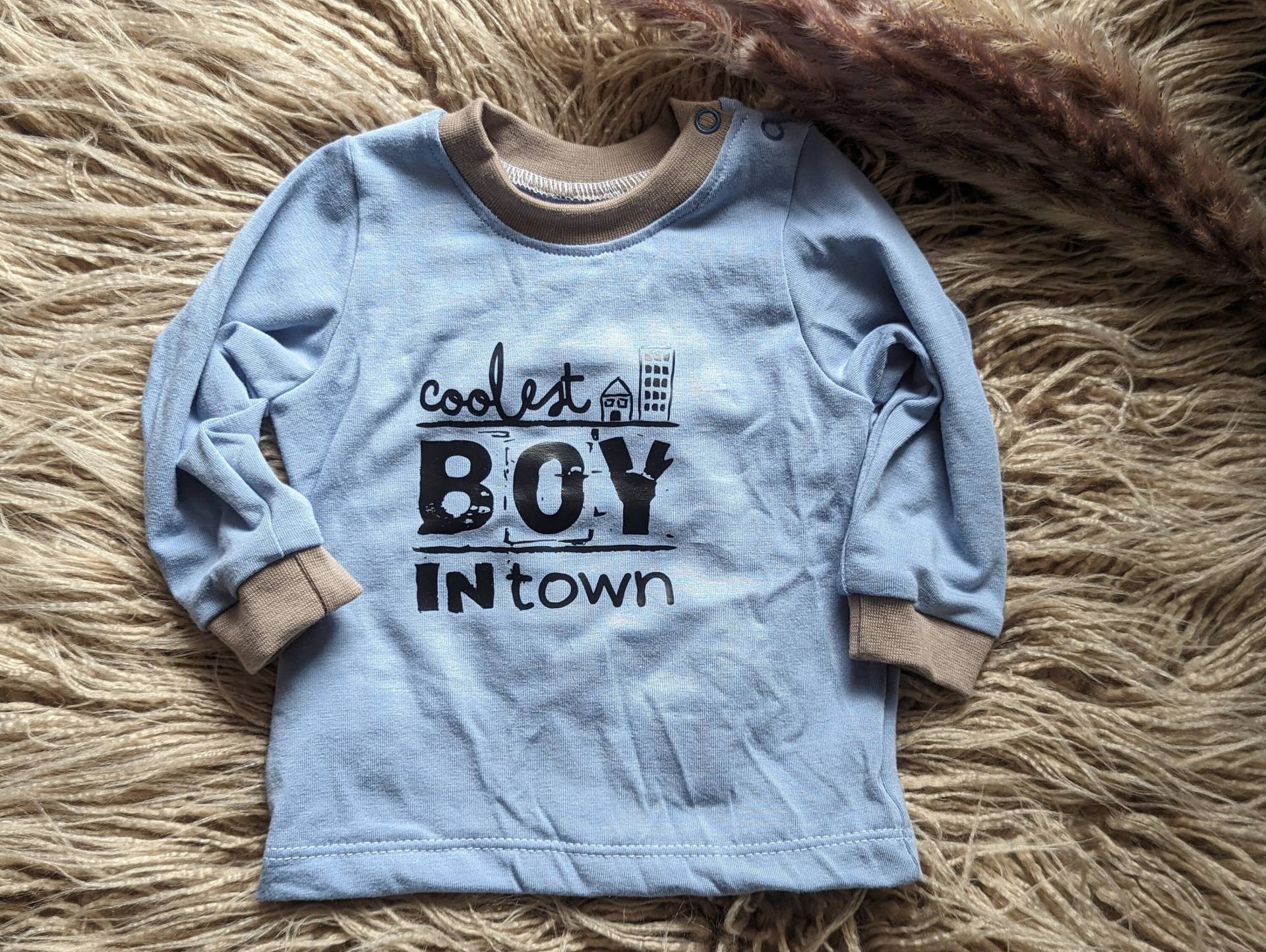 Shirt/Pullover/Sweatshirt Mit Knopfleiste Shirt/Pullover/Sweatshirt Mit Knopfleiste von JUFILOUHandmade