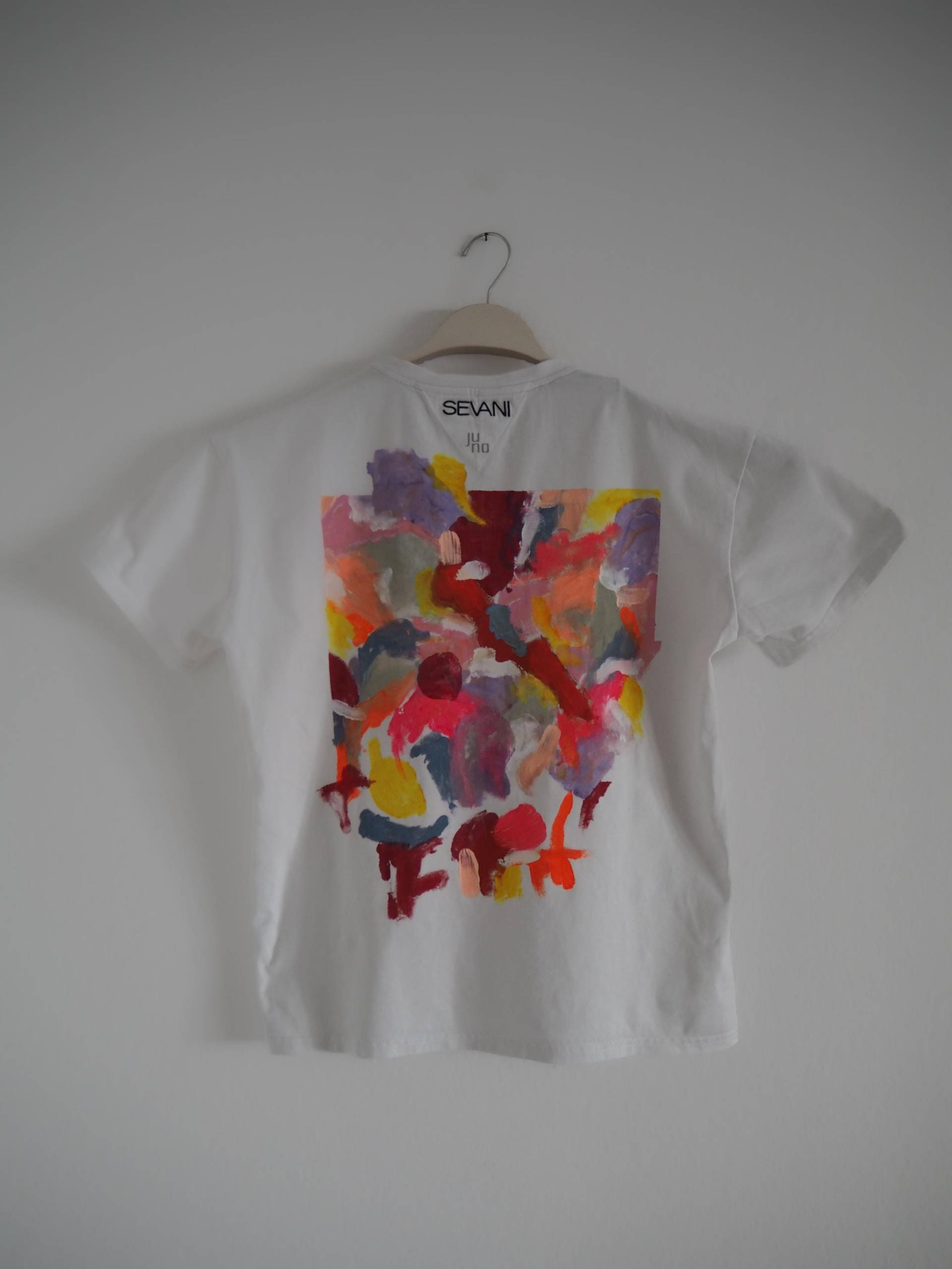 Shirt Unisex, Von Hand Bemalt Größe L von bystudiobuehrer