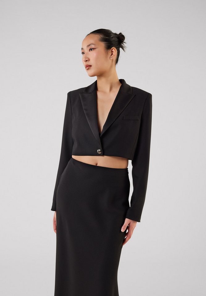 JUNEFRIDAYS Jackenblazer JACKE Figurbetonte, kurze Passform von JUNEFRIDAYS