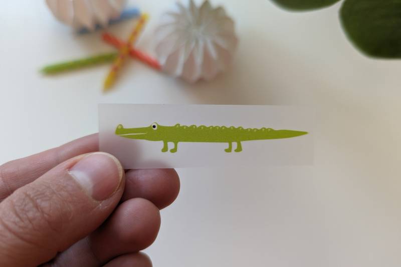 Bügelbild Krokodil Für Kinder | Lustiges Aufbügler Motiv T-Shirts Diy Dschungel Tier Applikation von JUNIQIND